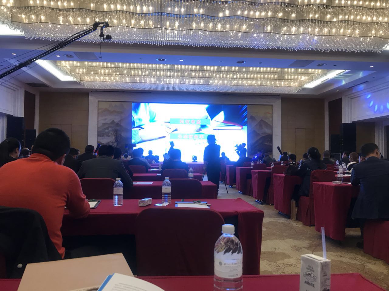 11月9日無錫市物流與倉儲協會成立